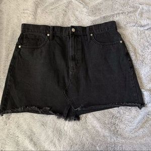 Madewell black raw hem denim a-line skirt size 32